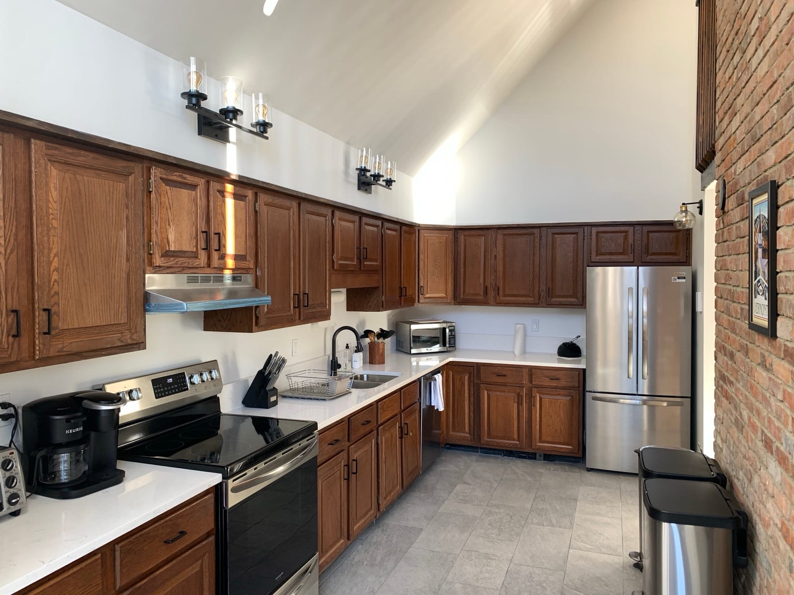 Hilltop Hideaway kitchen with cathedral ceiling